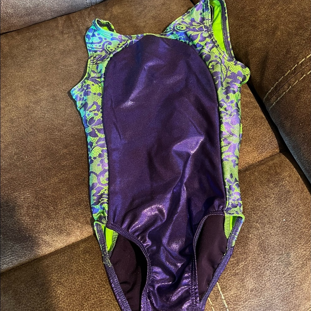 Destira Leotard, kids size XXS, color metallic purple and lime green